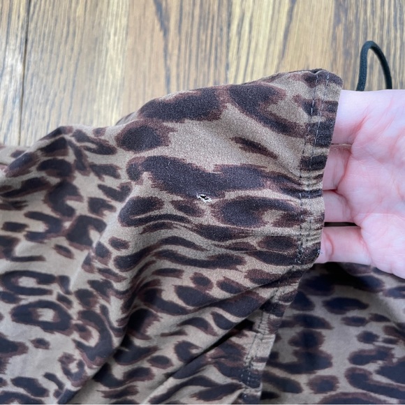 BUNDLE of 5 crop tops, size small - Picture 7 of 11